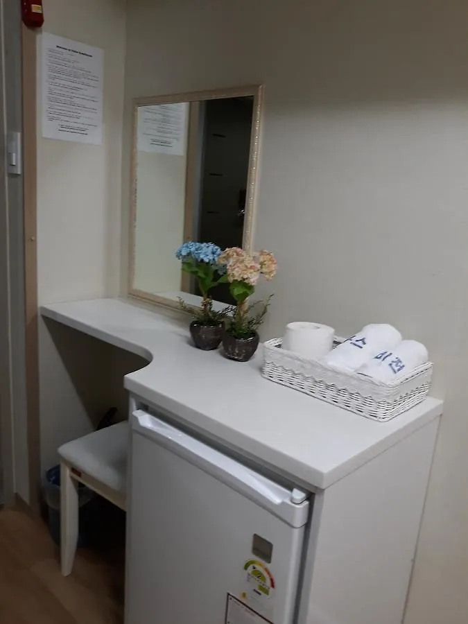 סיאול Vision Guesthouse 2*,